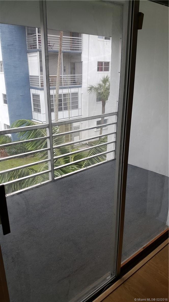 Castle Apts 1 Condo - Residential Lease