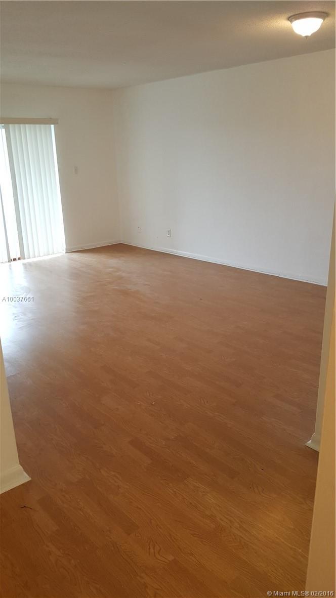 Castle Apts 1 Condo - Residential Lease