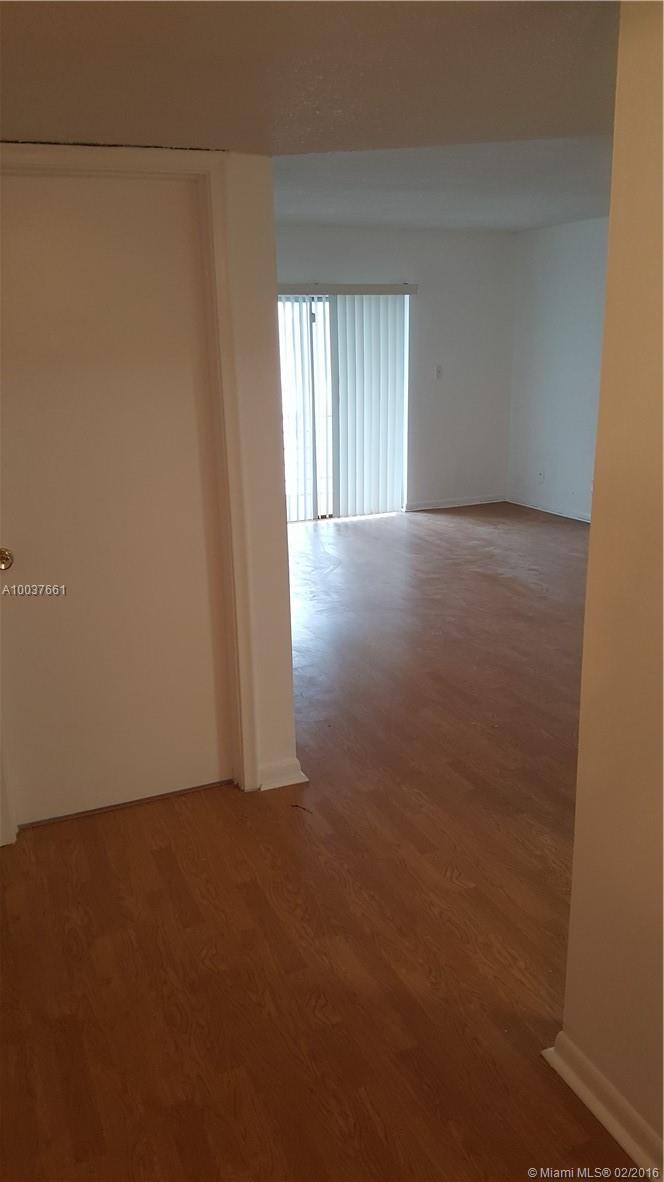 Castle Apts 1 Condo - Residential Lease