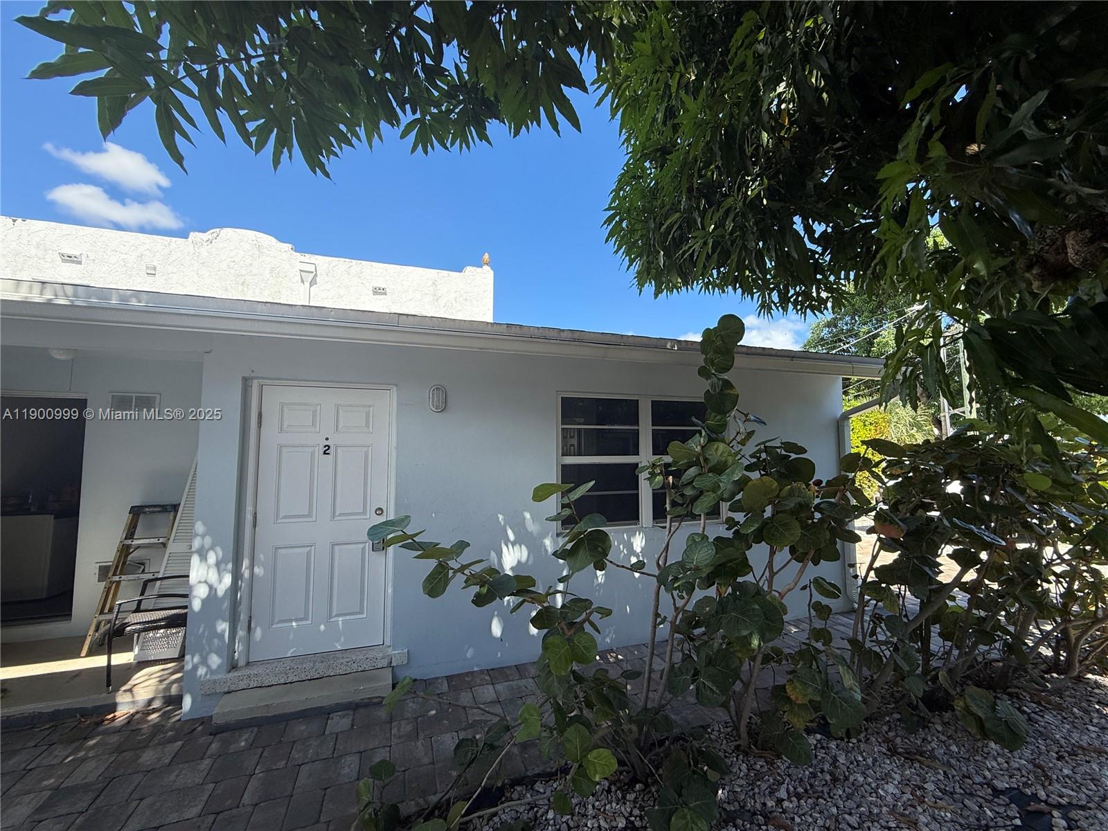 Perfect location in HOT Lake Worth Beach downtown area- walk to restaurants, shops, Publix, Golf Course, parks and the beach! 1 bedroom with all NEW flooring and appliances plus outdoor deck. Water included in lease along with washer/dryer and parking, tenant pays electric & gas. Owner will require 1st month, last month, 1 month security deposit plus proof of income & credit/background check.