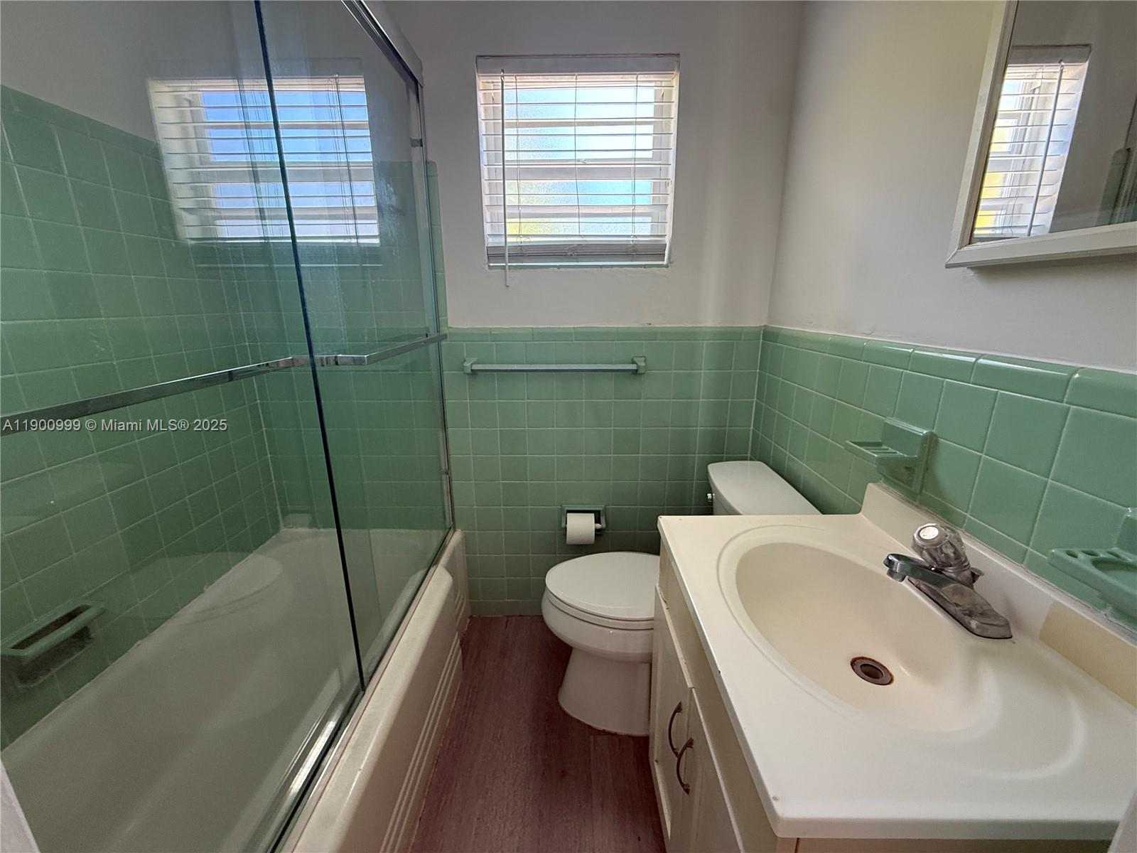 LAKE WORTH TOWN OF - Residential Lease