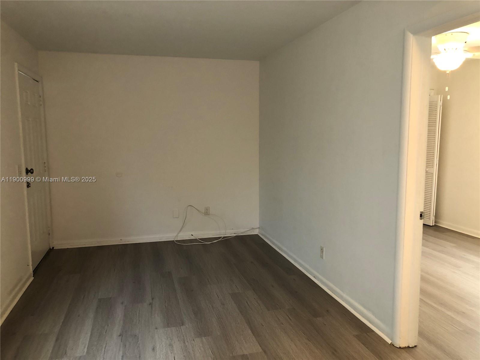 LAKE WORTH TOWN OF - Residential Lease