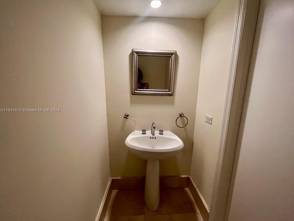 THREE TEQUESTA POINT COND - Residential Lease