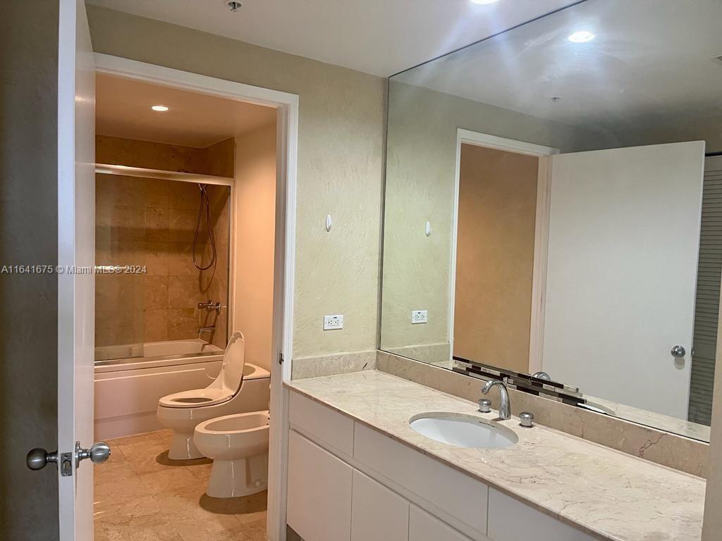 THREE TEQUESTA POINT COND - Residential Lease