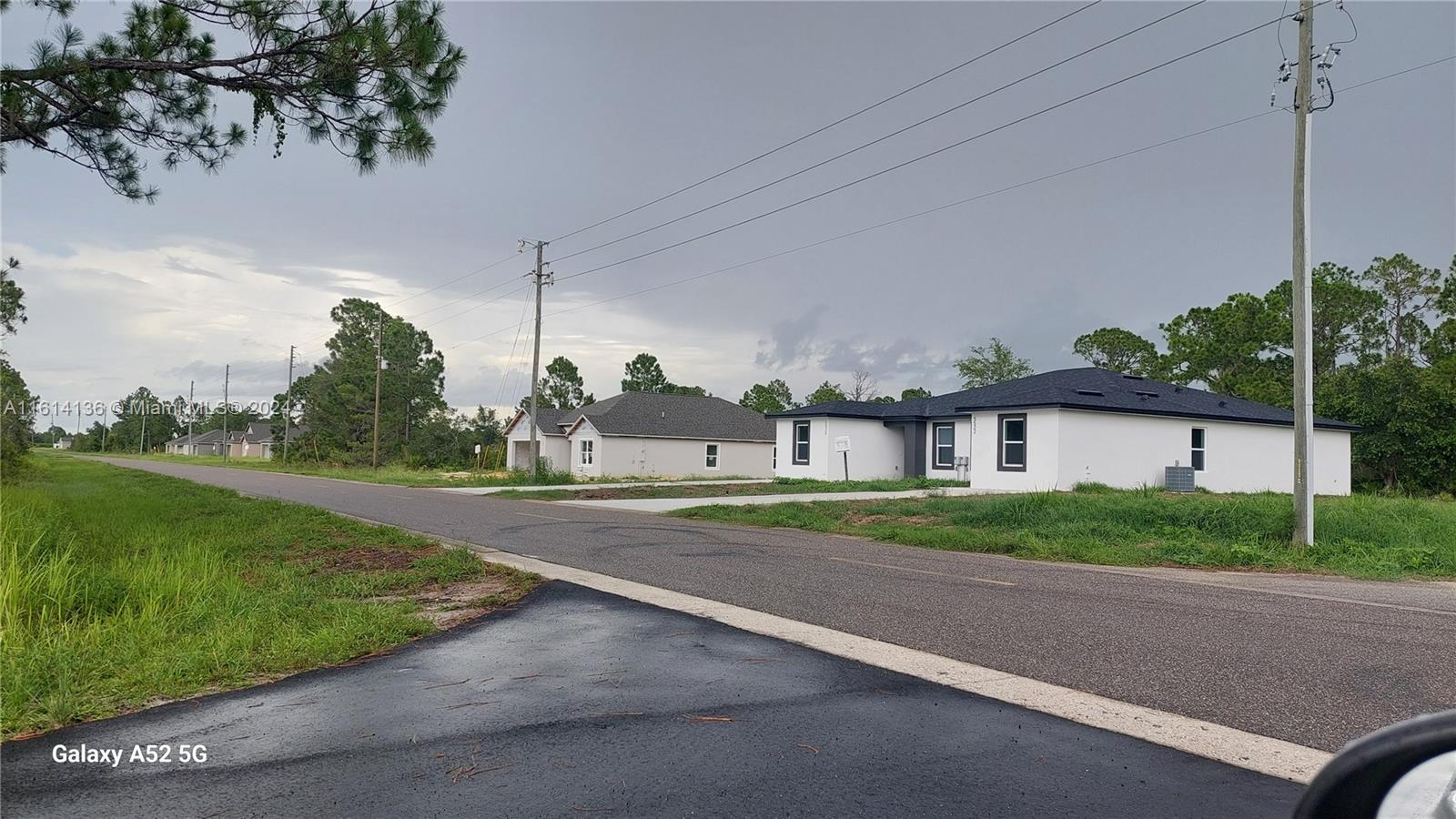 Great LOT... build your dream home in the BEST area of Sebring, FL, lots of development in the area within a mile from major hospital and country club for your enjoyment... Seller wants action call today