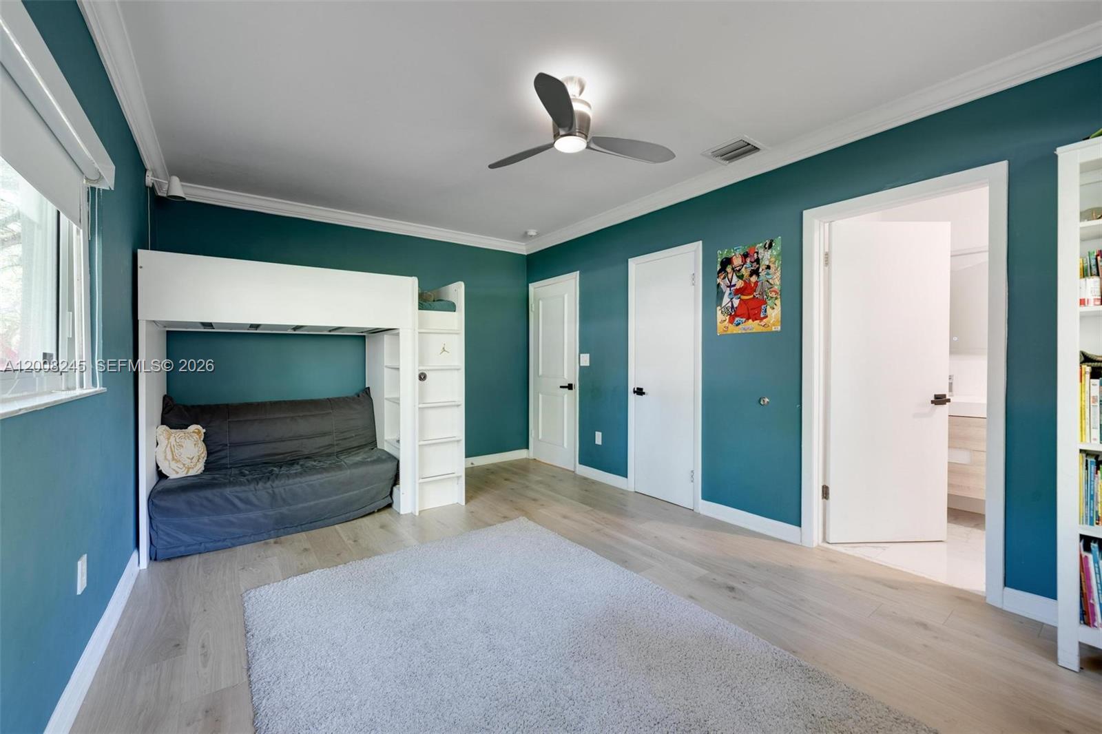 CORAL GABLES BISC BAY SEC - Residential