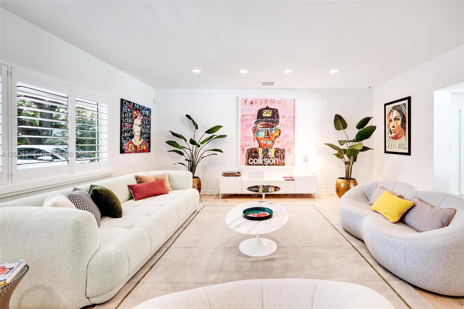 CORAL GABLES BISC BAY SEC - Residential