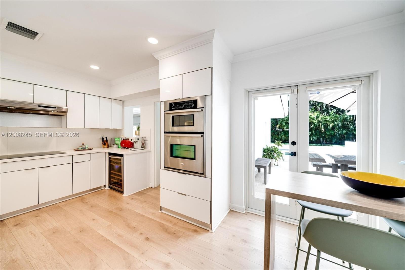 CORAL GABLES BISC BAY SEC - Residential