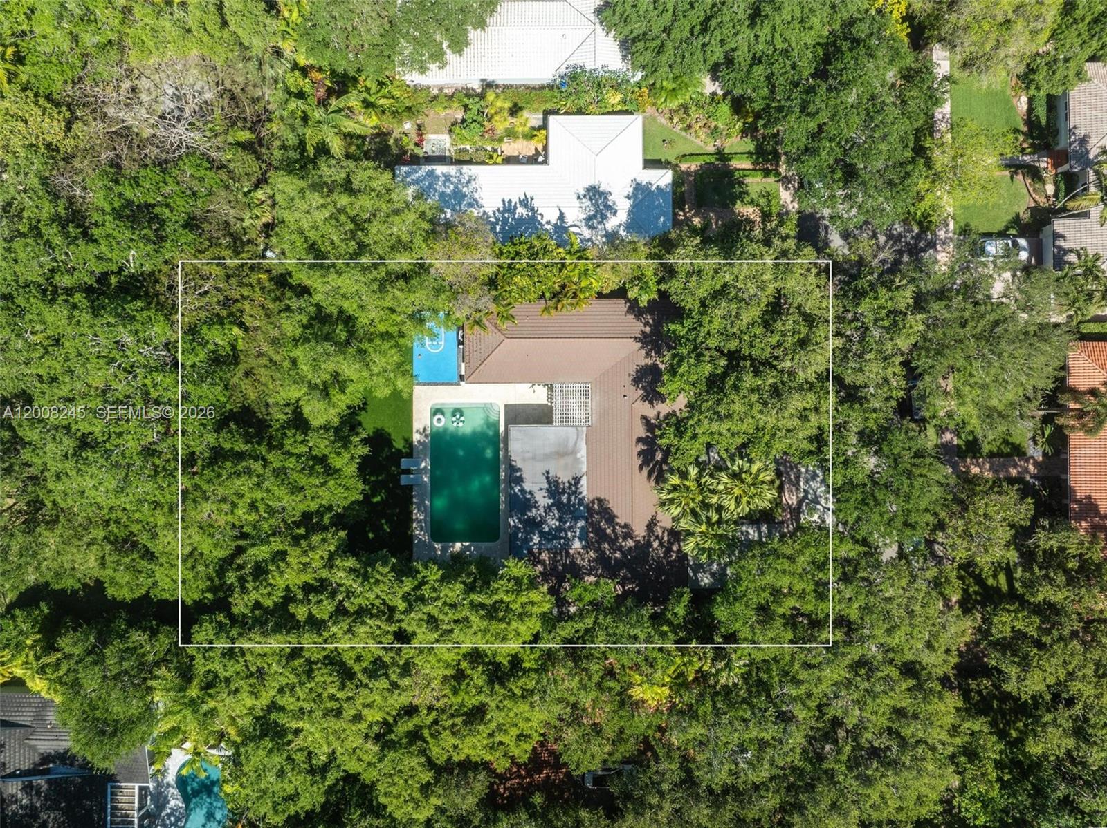 CORAL GABLES BISC BAY SEC - Residential