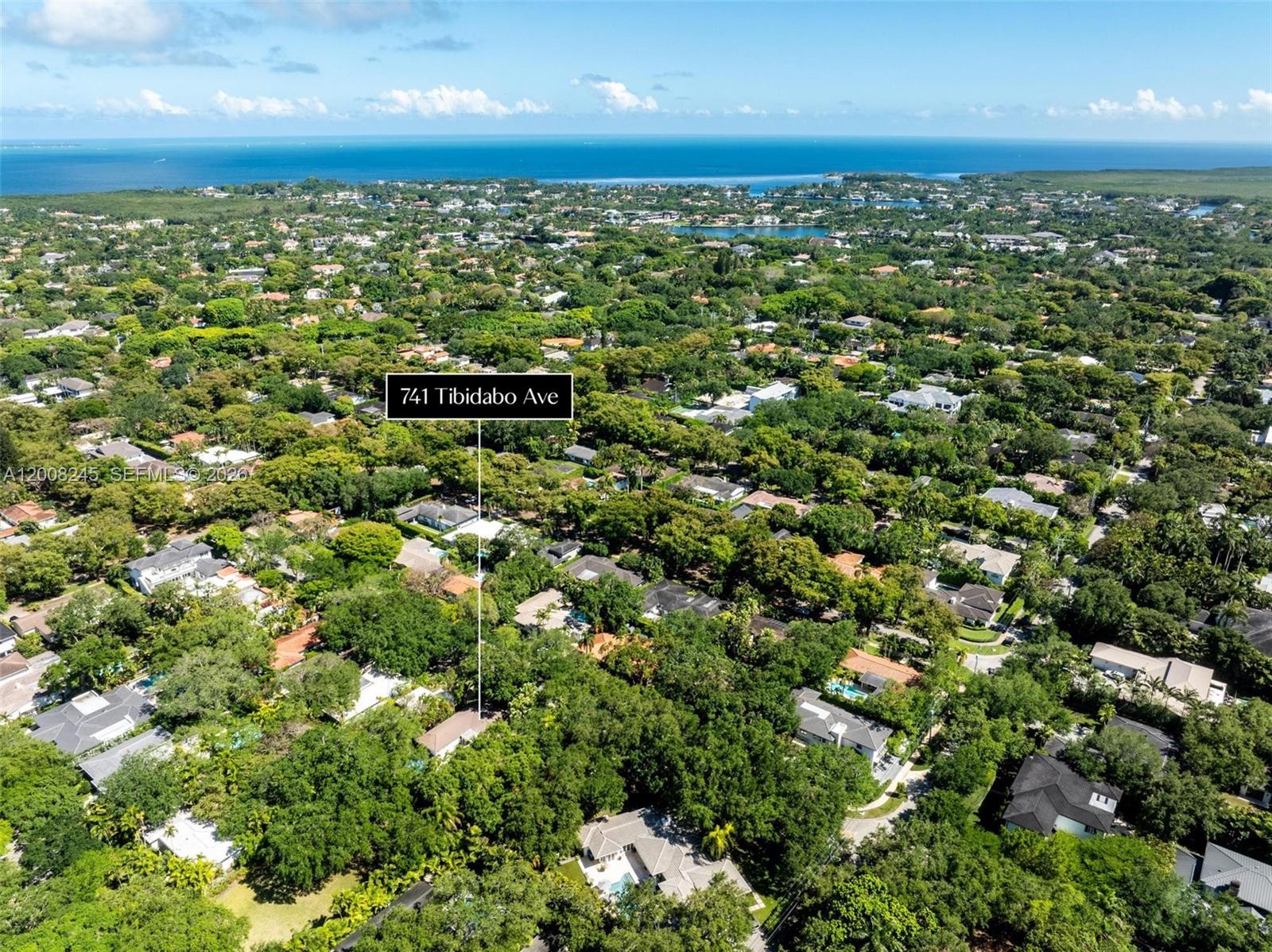 CORAL GABLES BISC BAY SEC - Residential