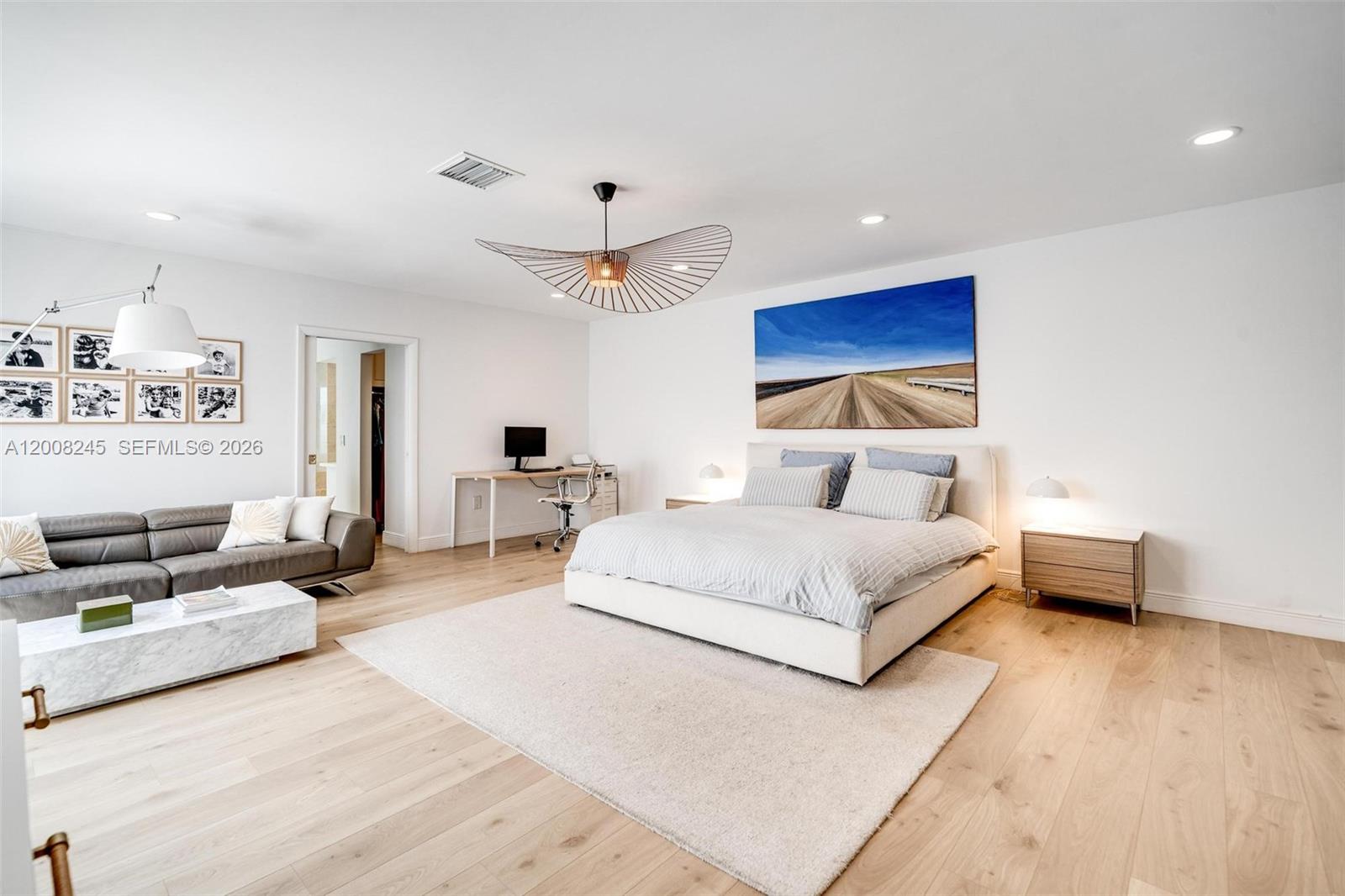 CORAL GABLES BISC BAY SEC - Residential