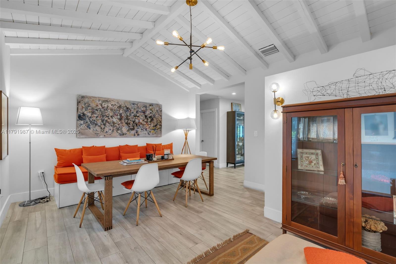 242 SW 31st Rd