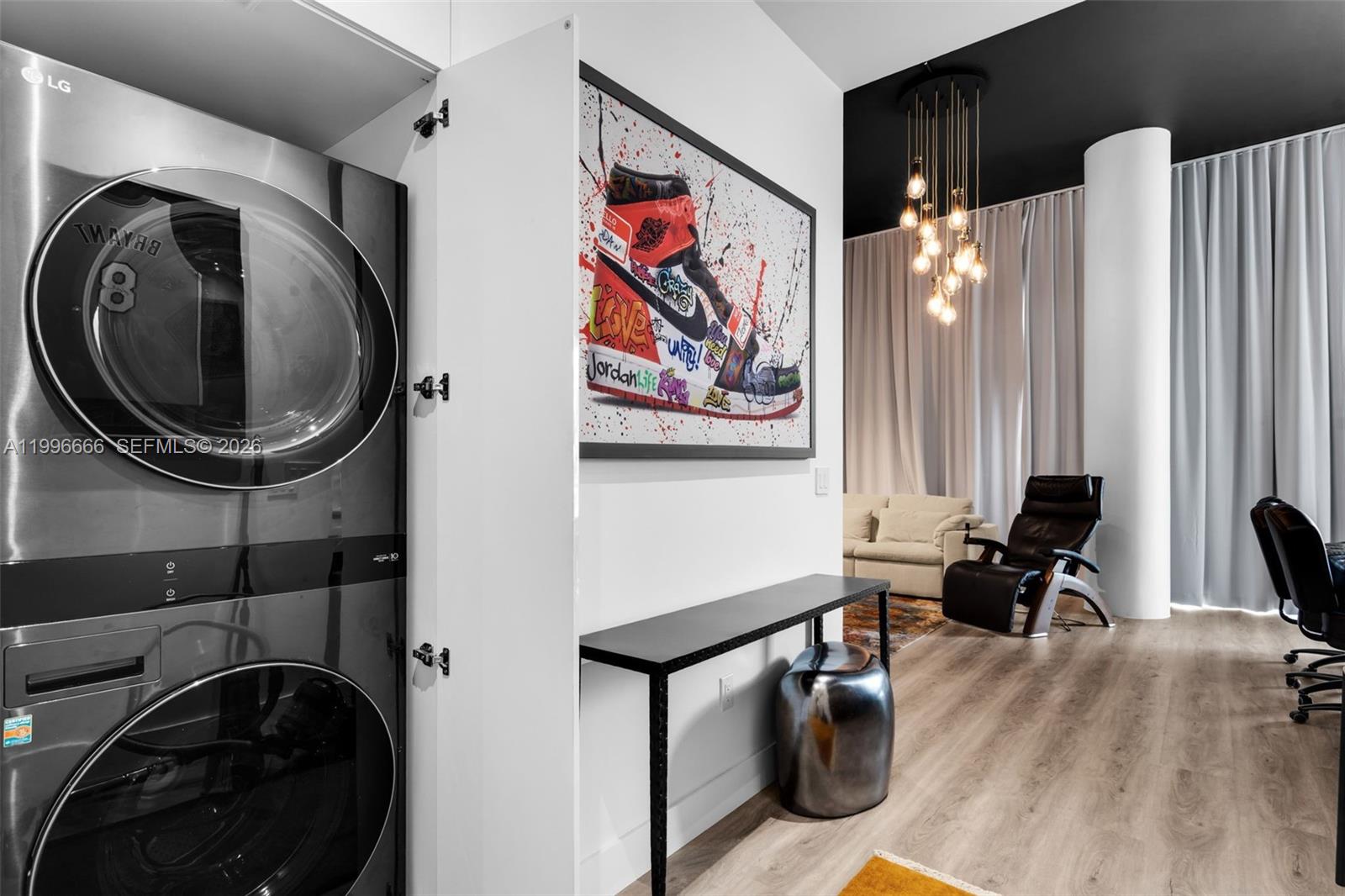 VIZCAYNE NORTH CONDO - Residential