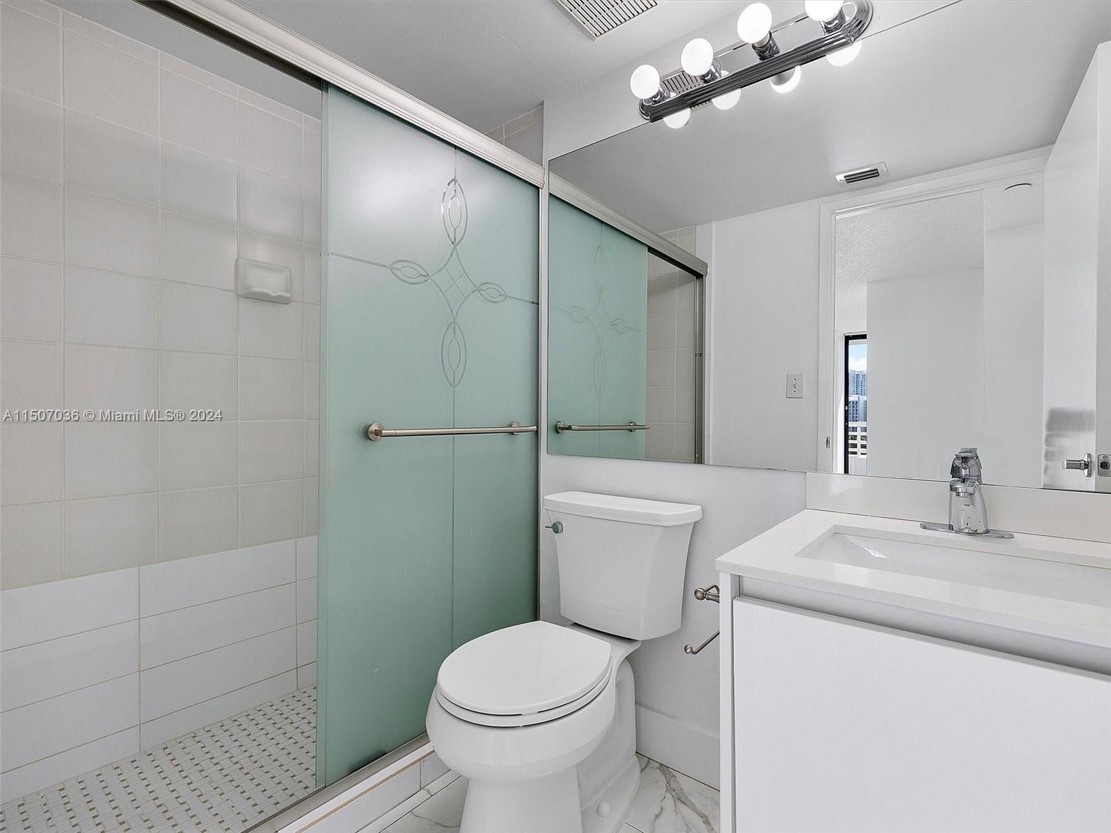 PARC CENTRAL AVENTURA EAS - Residential Lease