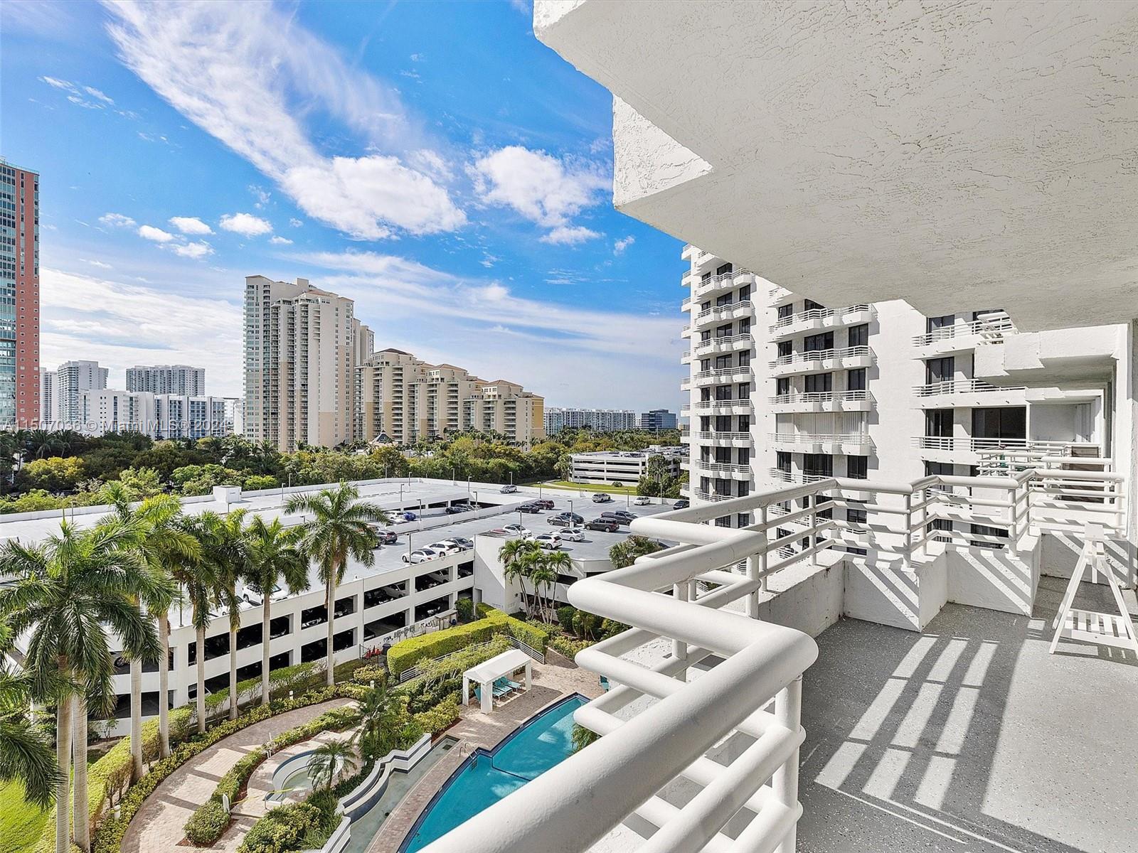 PARC CENTRAL AVENTURA EAS - Residential Lease