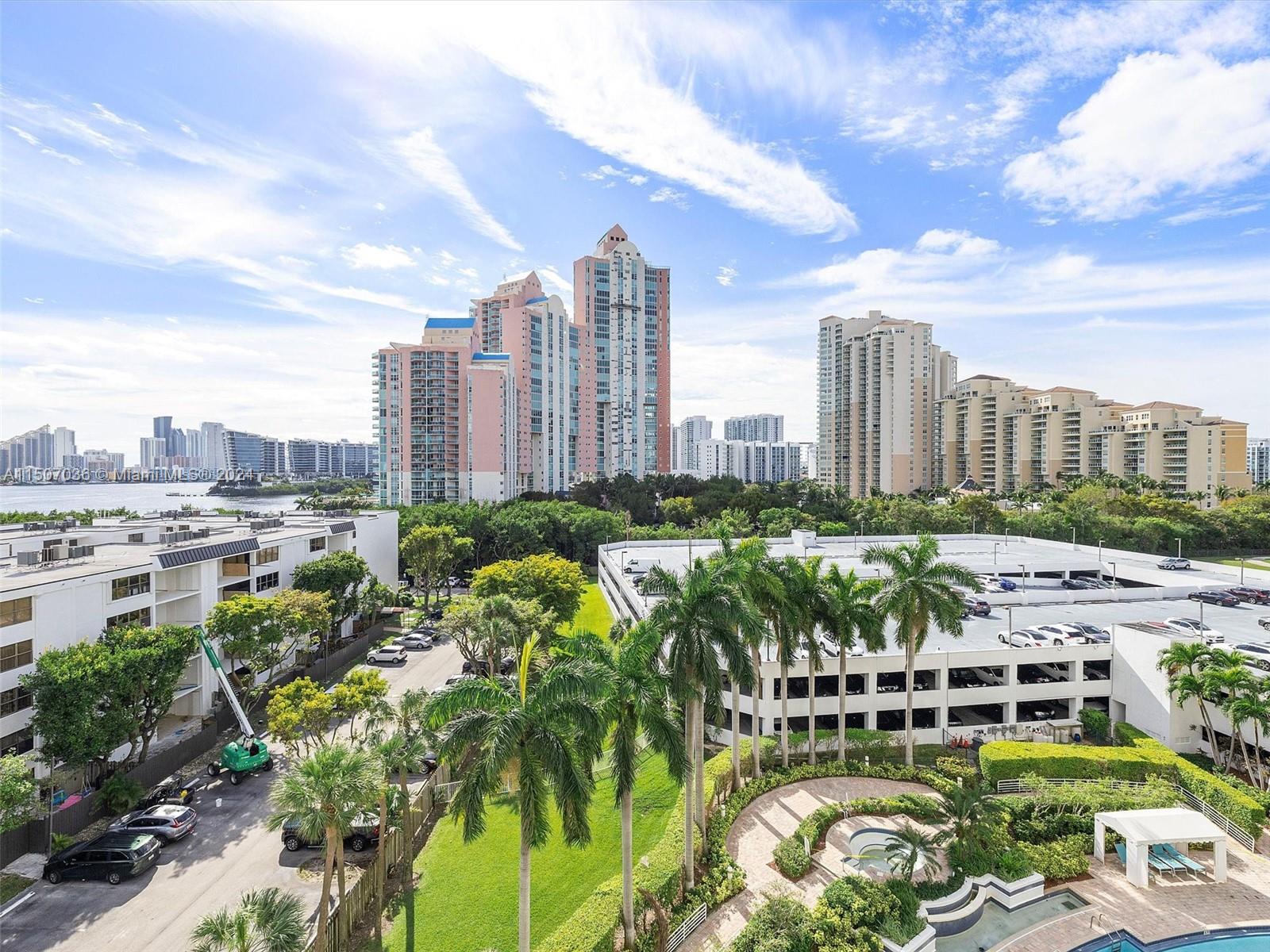 PARC CENTRAL AVENTURA EAS - Residential Lease