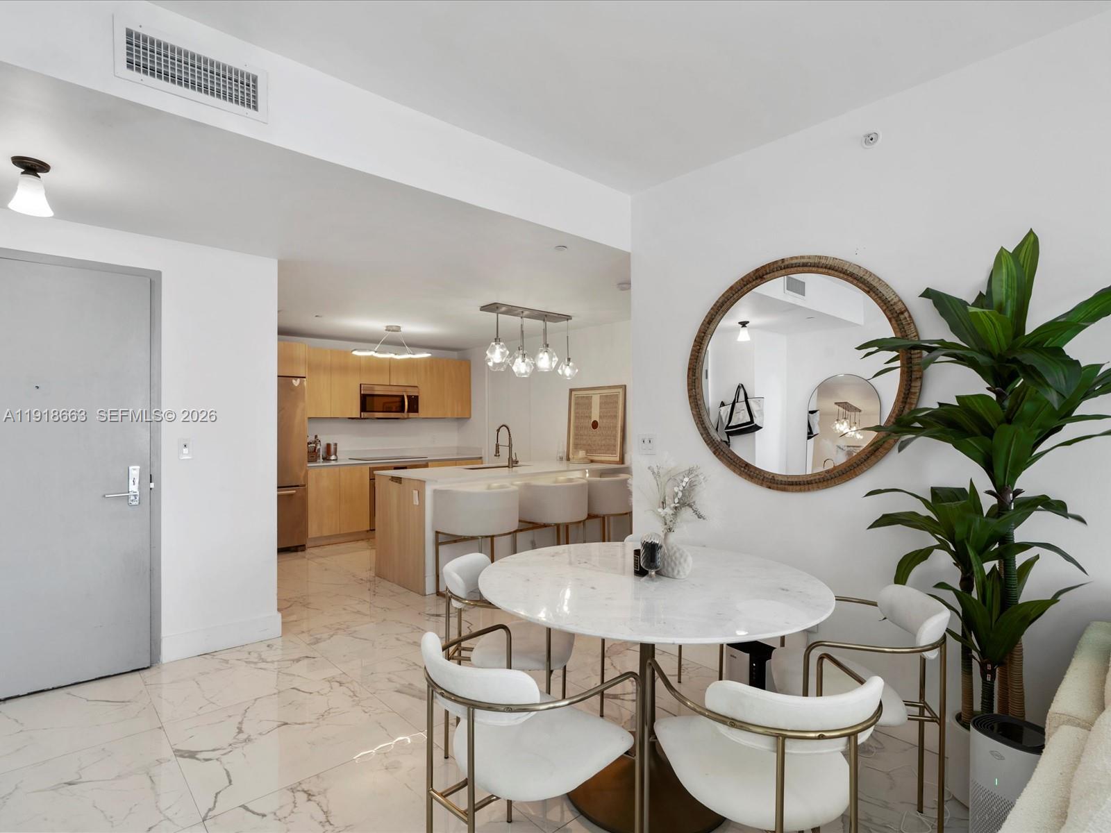 ARIA ON THE BAY CONDO - Residential