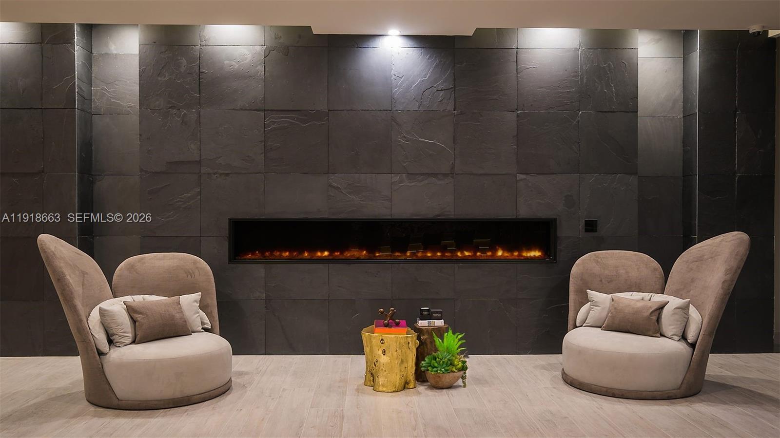 ARIA ON THE BAY CONDO - Residential