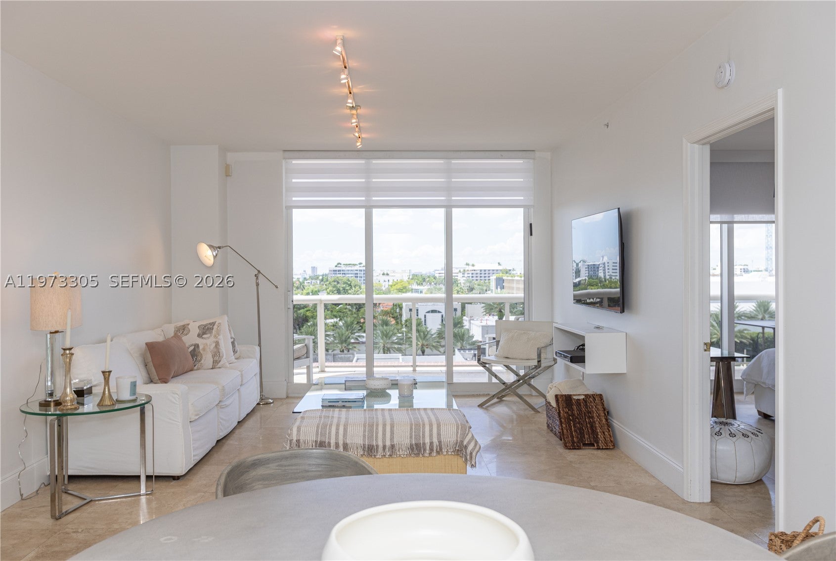 9595 Collins Ave N6-F