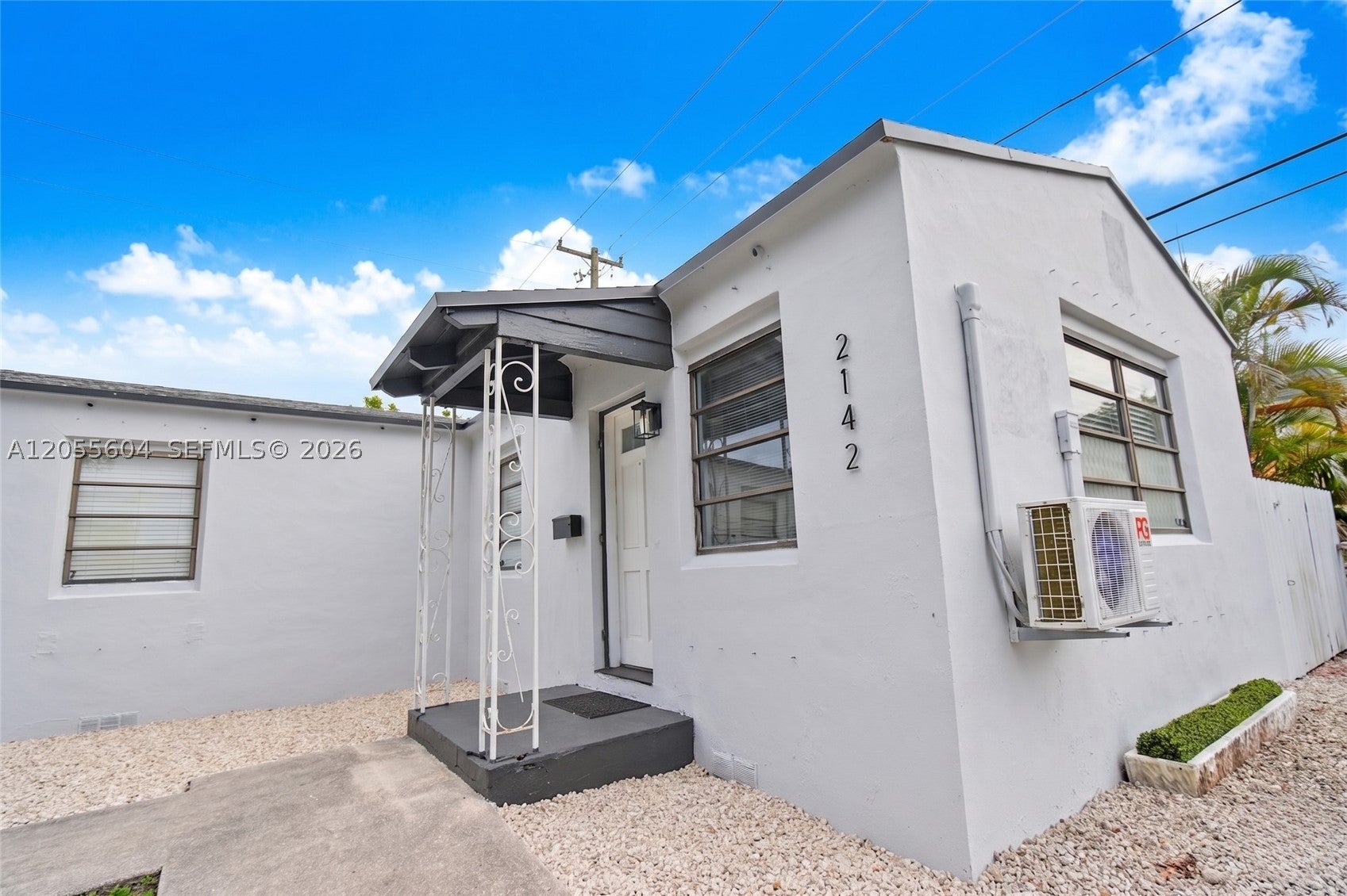 2140 Monroe Ter