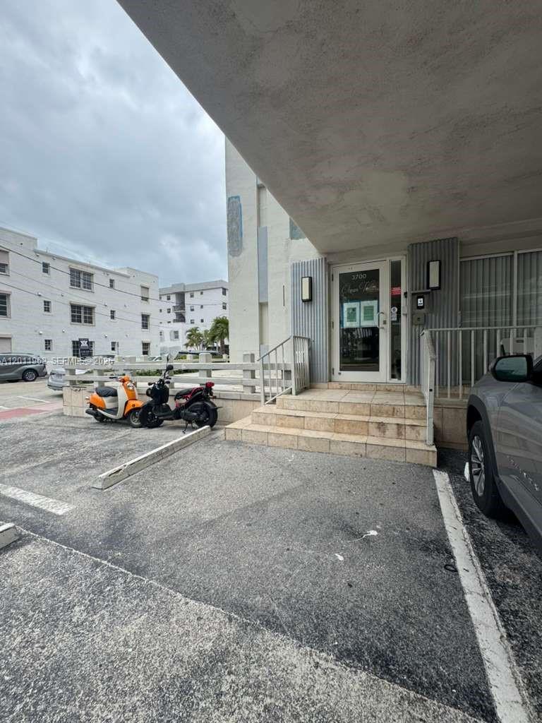 OCEAN VILLAS CONDO - Residential