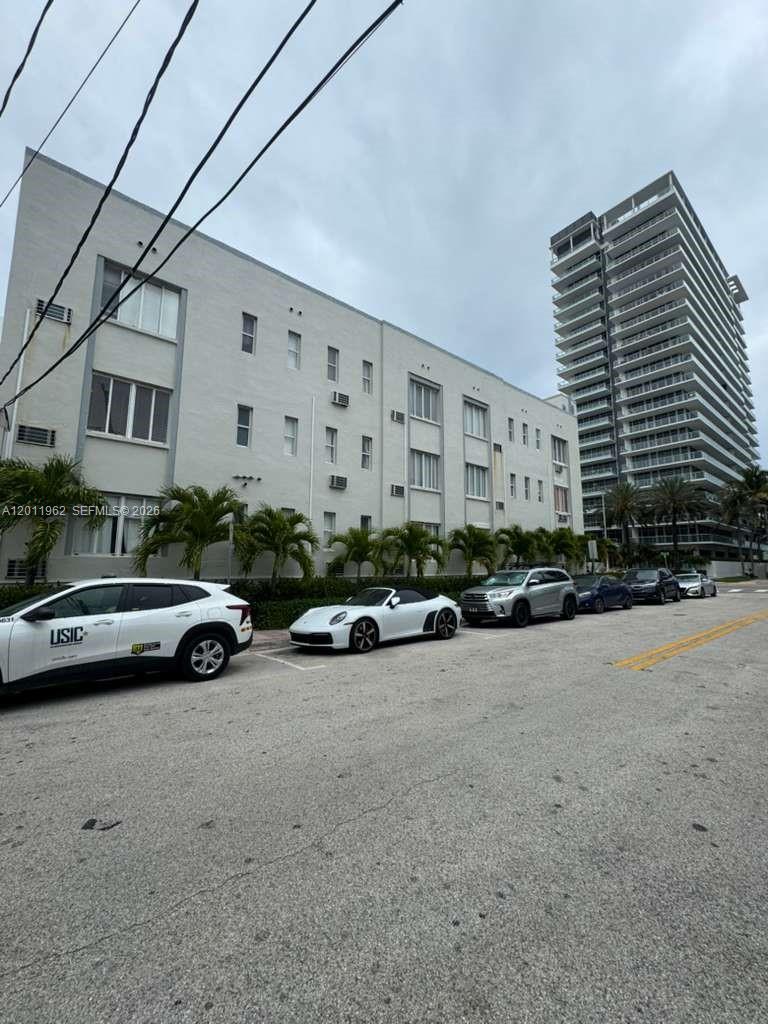 3700 Collins Ave S-309