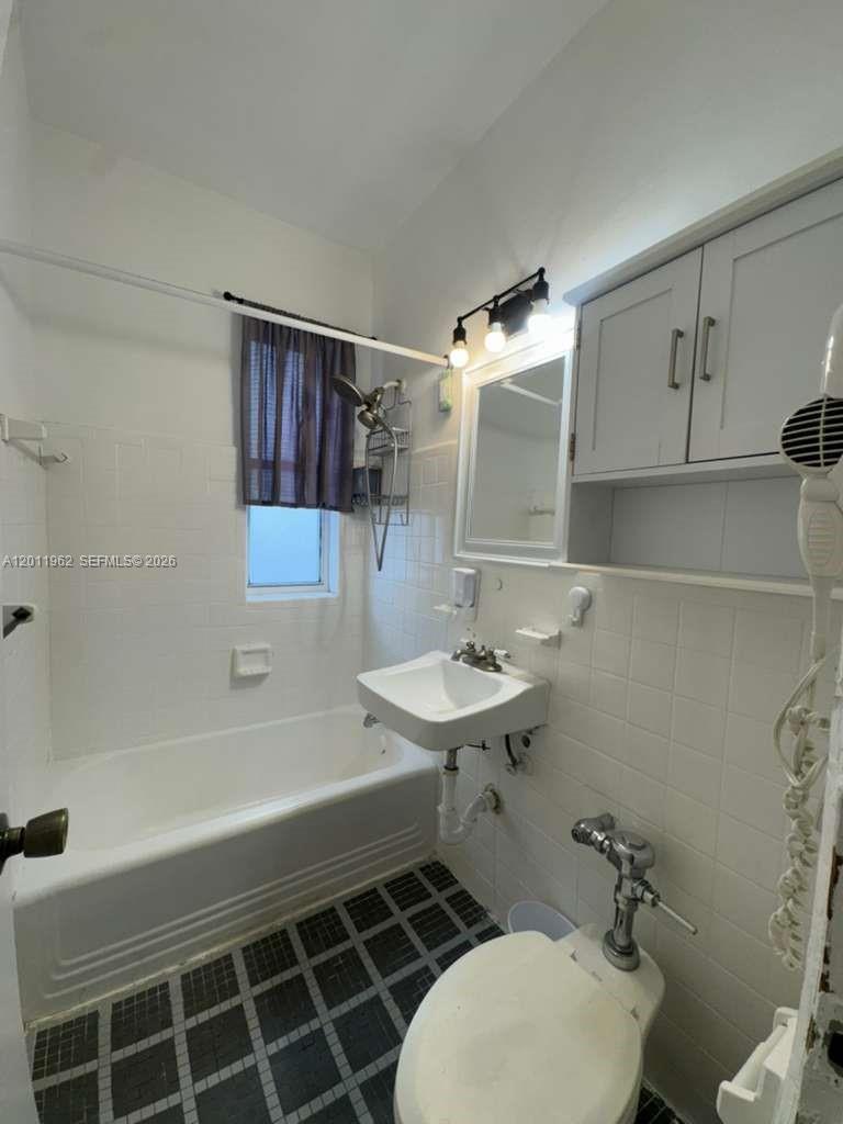 OCEAN VILLAS CONDO - Residential
