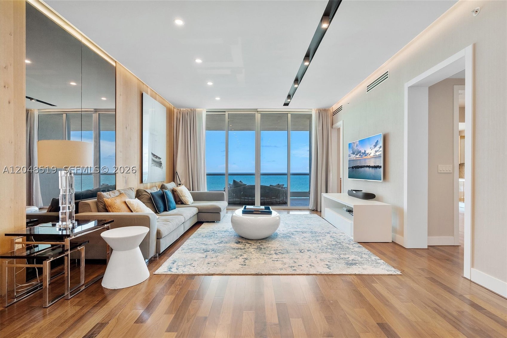 16051 Collins Ave 1102