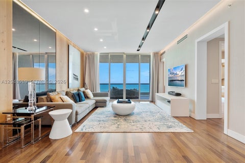 Property photo of 16051 Collins Ave 1102, Sunny Isles Beach, FL 33160