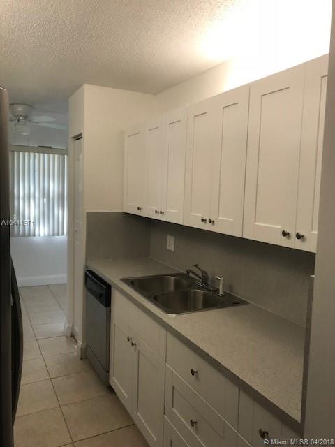 CAMBRIDGE AT CENTURY VILL - Residential