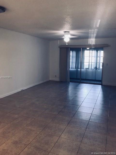 CAMBRIDGE AT CENTURY VILL - Residential