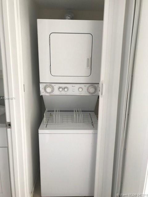 CAMBRIDGE AT CENTURY VILL - Residential