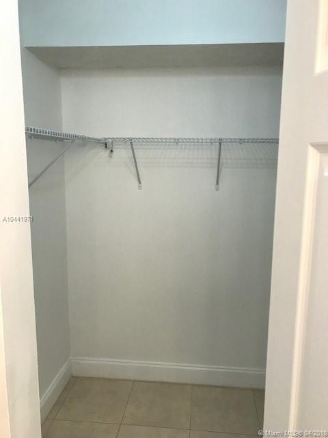 CAMBRIDGE AT CENTURY VILL - Residential