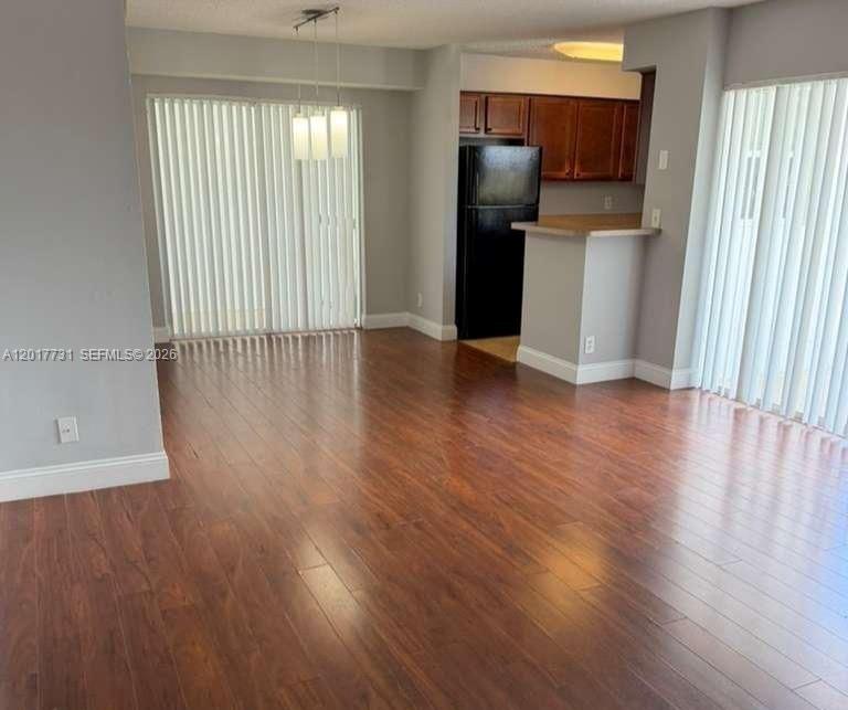 SOUTH PALM PLACE CONDO - Residential