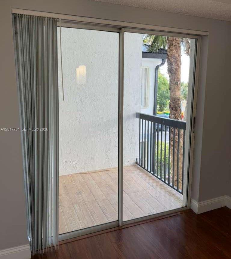 SOUTH PALM PLACE CONDO - Residential