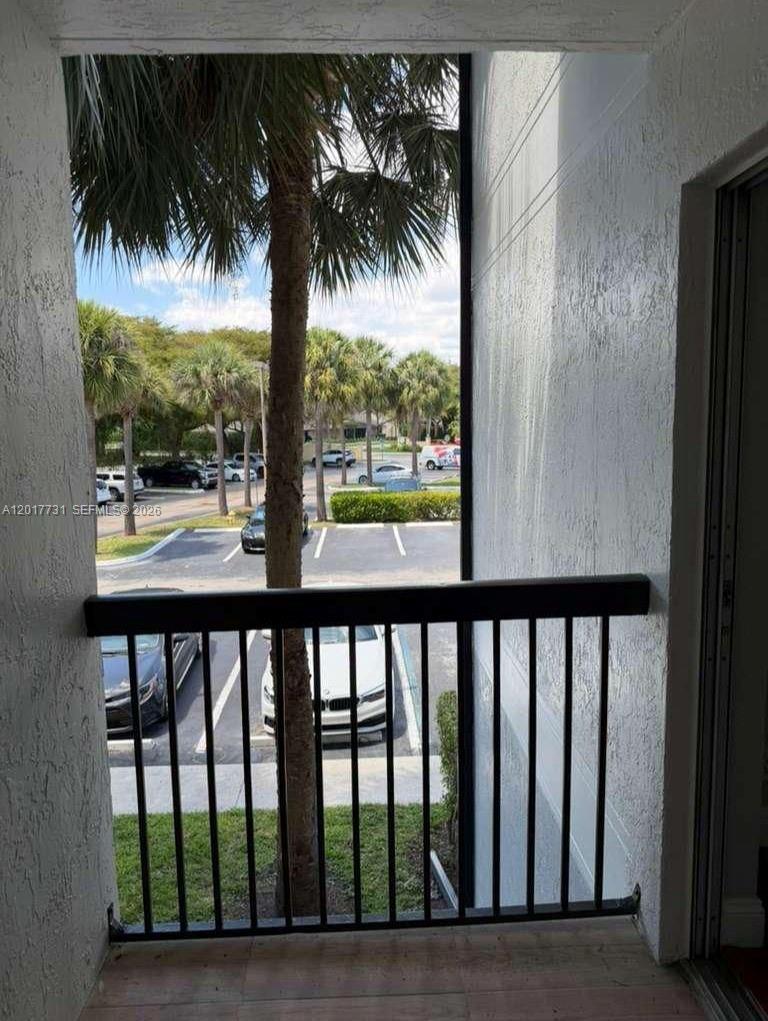 SOUTH PALM PLACE CONDO - Residential