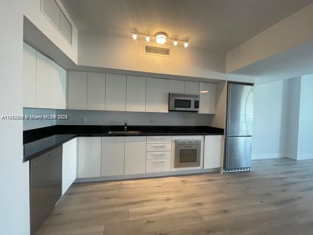 MINT CONDO - Residential Lease