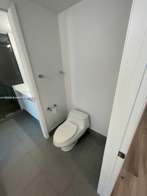 MINT CONDO - Residential Lease