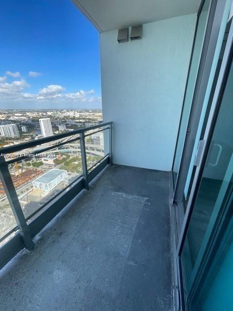 MINT CONDO - Residential Lease