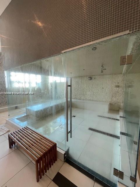 MINT CONDO - Residential Lease