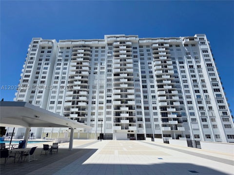 Tiny photo for 2780 NE 183rd St #1111, Aventura, FL 33160 (MLS # A12035349)