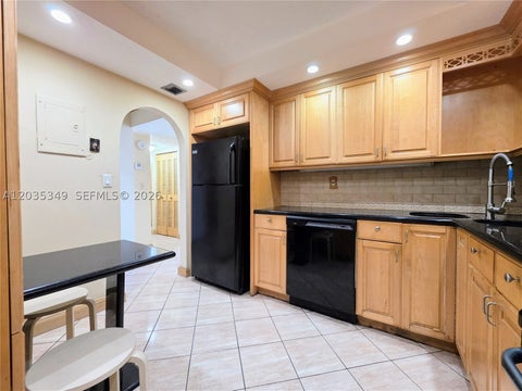 Tiny photo for 2780 NE 183rd St #1111, Aventura, FL 33160 (MLS # A12035349)