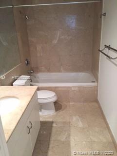 COURTS BRICKELL KEY CONDO - Residential Lease