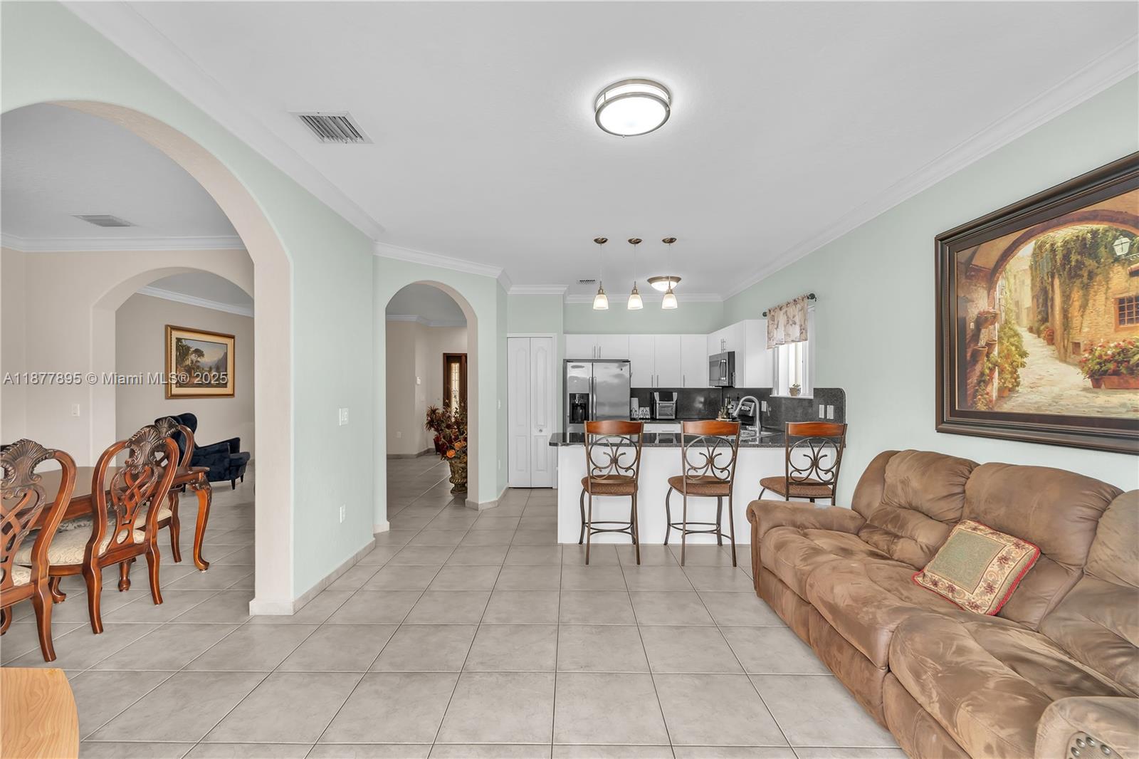 ROYAL GARDEN ESTATES - Residential