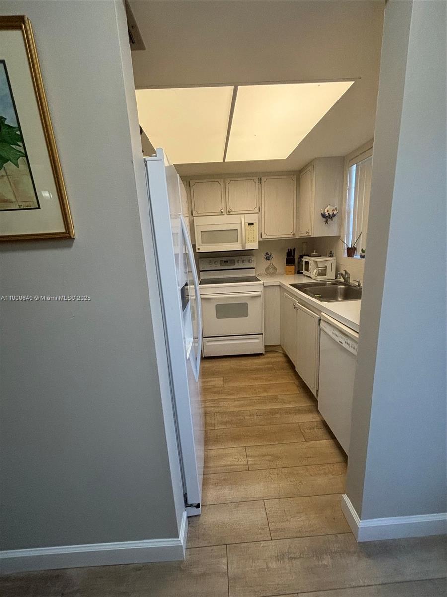 Property for Sale at 2929 Se Ocean Blvd 125-3, Stuart, Martin County, Florida - Bedrooms: 2 
Bathrooms: 2  - $240,000