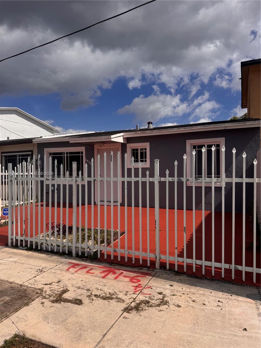 KINGS GARDENS SEC ONE - Residential