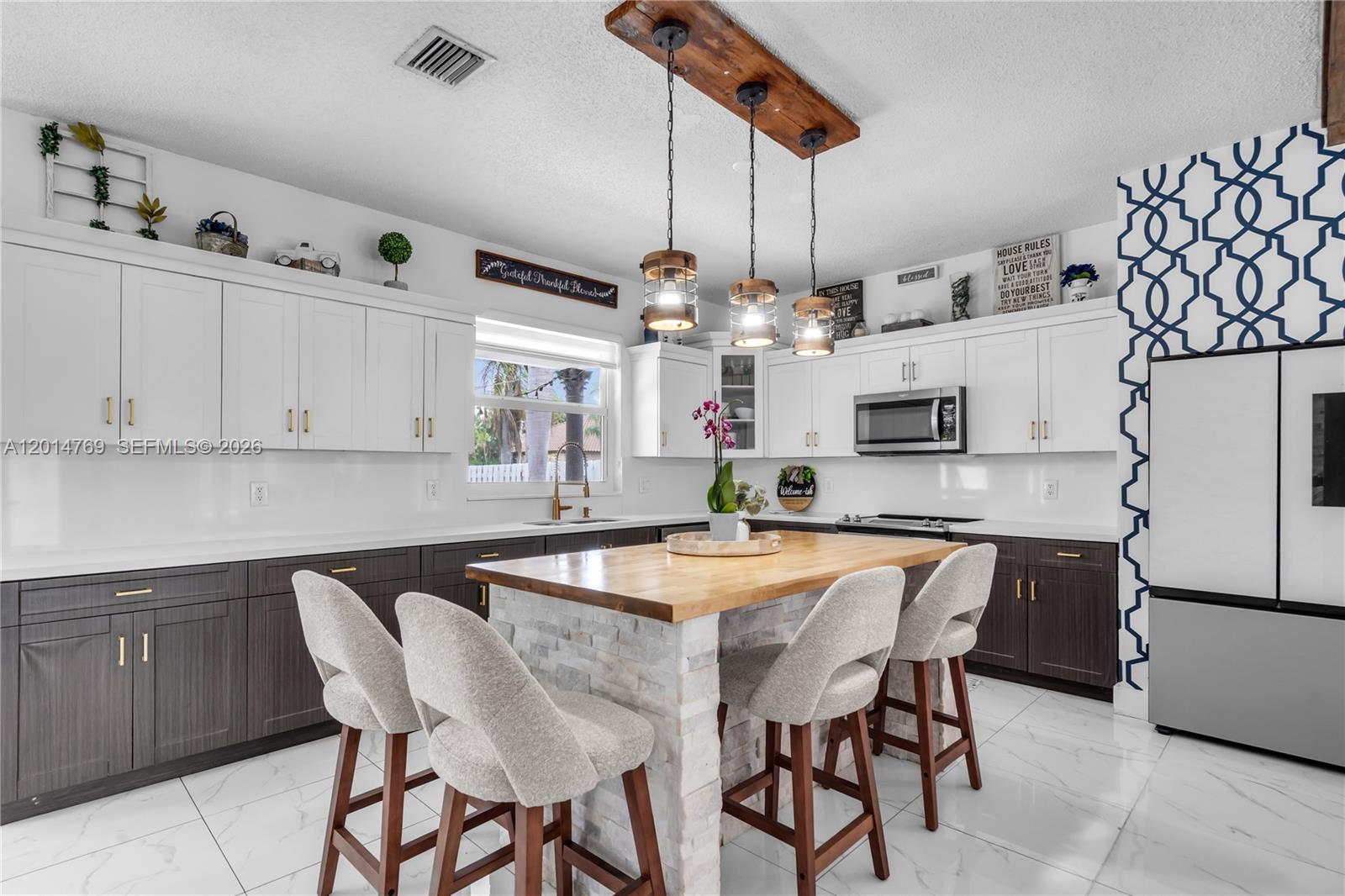 SILVER LAKES PHASE III - Residential