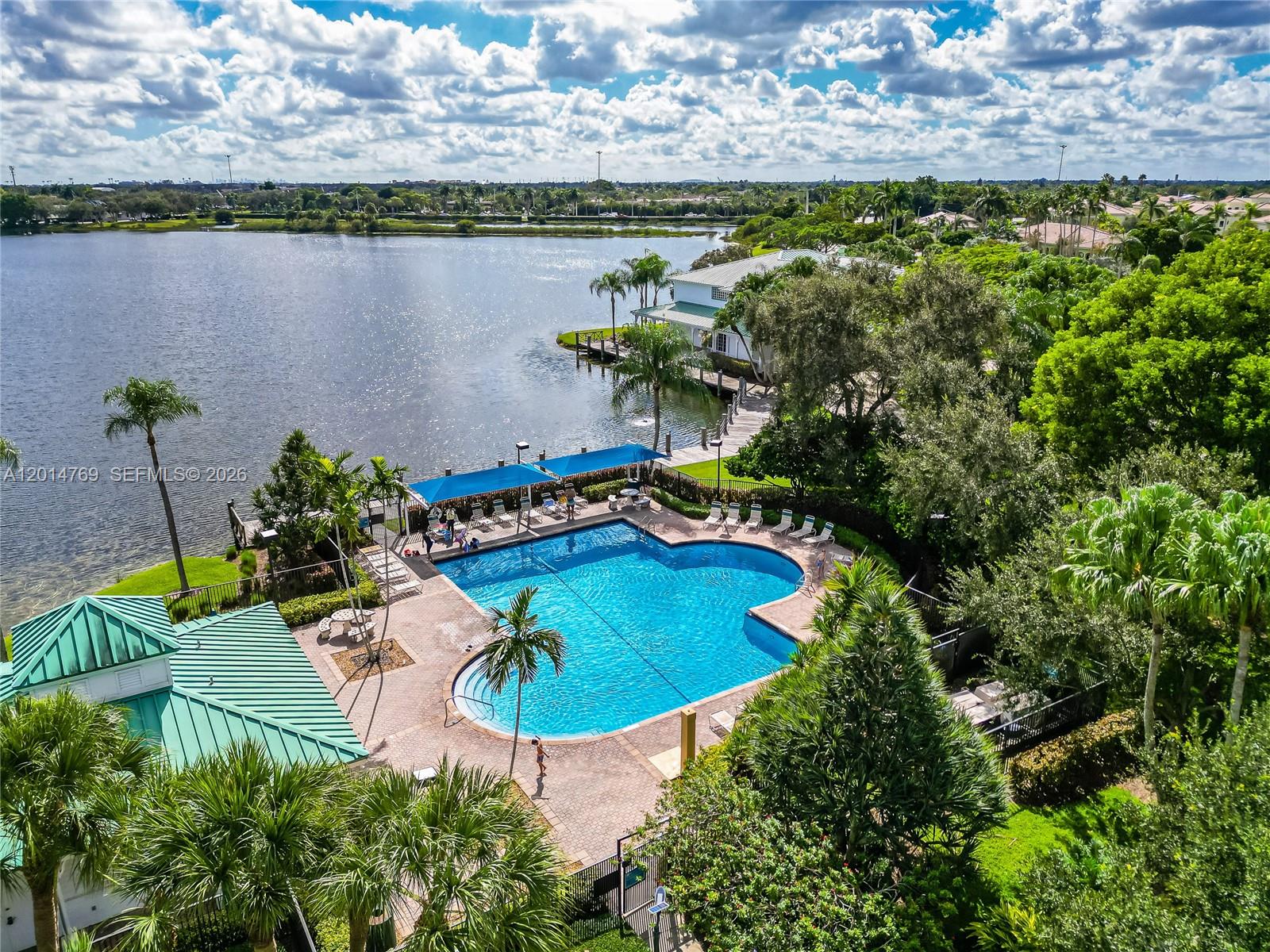 SILVER LAKES PHASE III - Residential