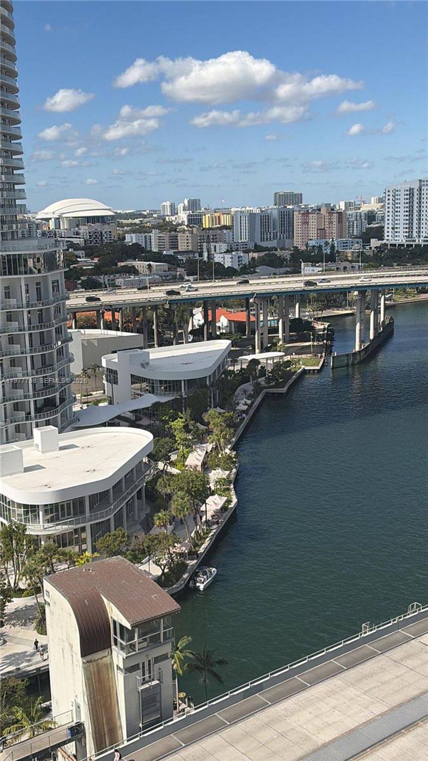 Beautiful, spacious, 1/2.5 unit at Latitude on the River. Gorgeous water and city views! Washer/dryer in unit. Totally renovated, new flooring. Building offers great amenities, gym, spa, pool, business center, activity room, and cable. One assigned covered parking space, valet available, plus a second parking possibly may be leased. Location is super convenient close to Brickell City Centre, Metro station, dining, shopping and entertainment. Rapid association approval.