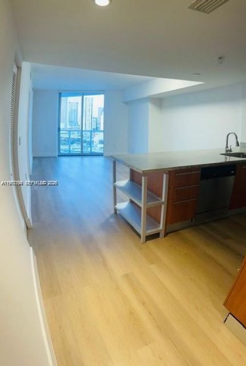 Tiny photo for 185 SW 7th St #1605, Miami, FL 33130 (MLS # A11977798)